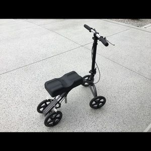 Meet your Posher, Christopher